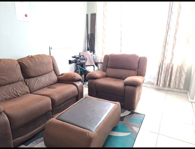2 BEDROOM APARTMENT FOR SALE IN MORNINGSIDE